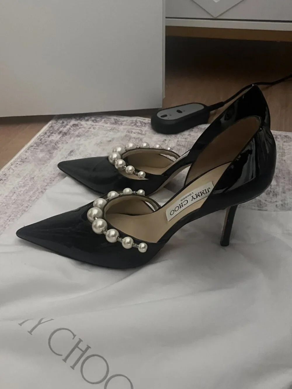 Jimmy Choo Black Aurelie d'Orsay 85mm Pearl Patent Leather Pumps EU 39 / US 8.5